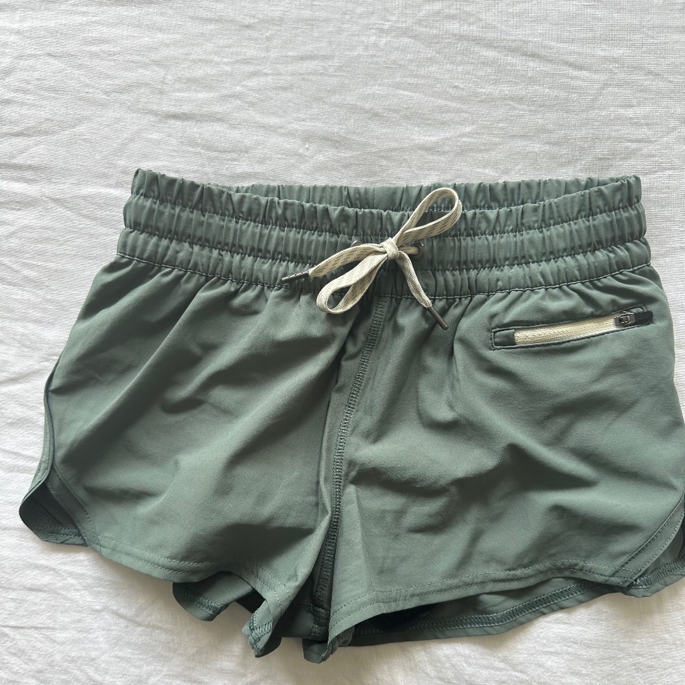 Vuori Clementine Short 2.0